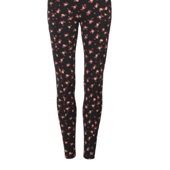 Cabi Pants - Cabi Printed Lean Legging Style 4142